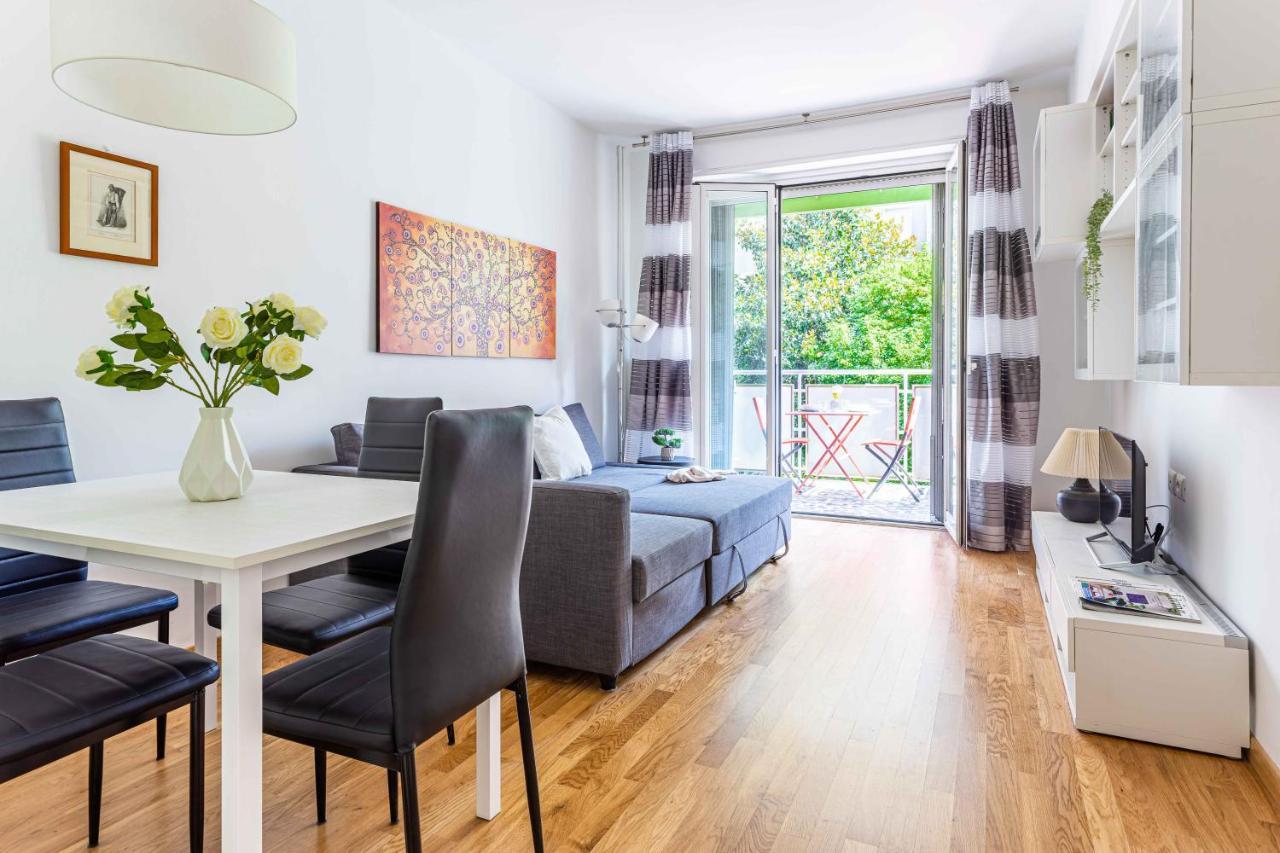 Ferienwohnung Joivy Adorable Flat With Balcony Mailand Exterior foto