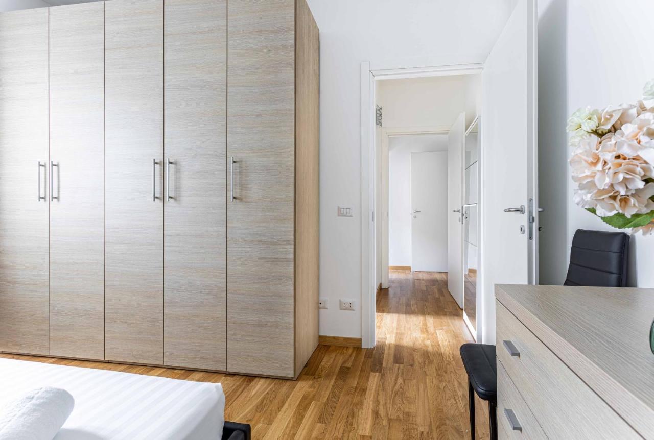 Ferienwohnung Joivy Adorable Flat With Balcony Mailand Exterior foto